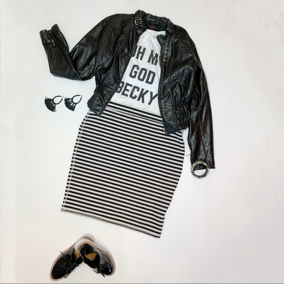 NWT Old Navy Striped Cotton Pencil Skirt Size XL - Picture 1 of 3